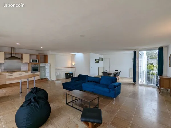 Colocation meublée de 300m2