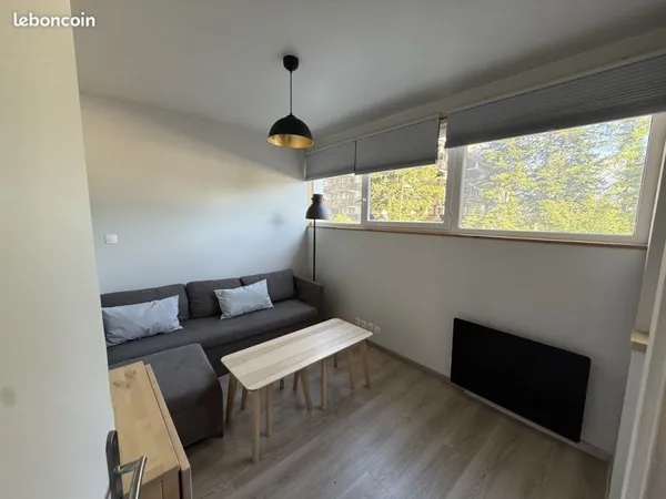 Studio 1 pièce 20 m²