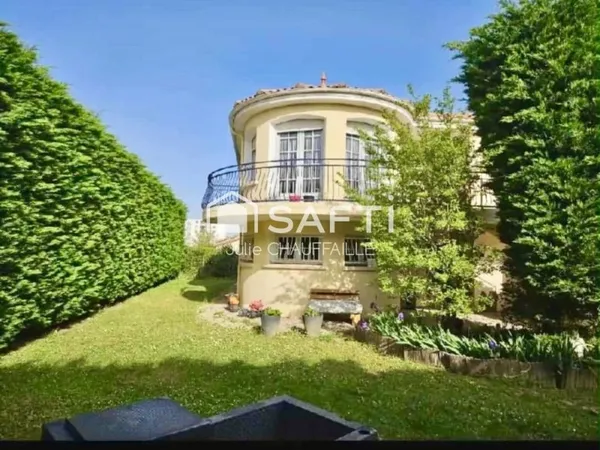 Maison 6 pièces 121 m²