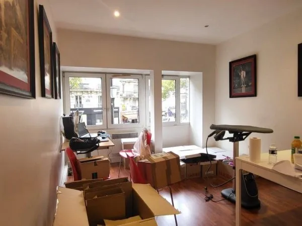 Bureaux 159 m²