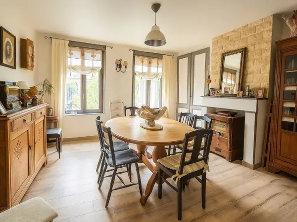 Maison 9 pièces 165 m²
