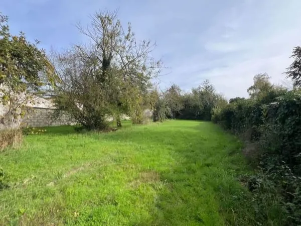 Terrain 724 m²