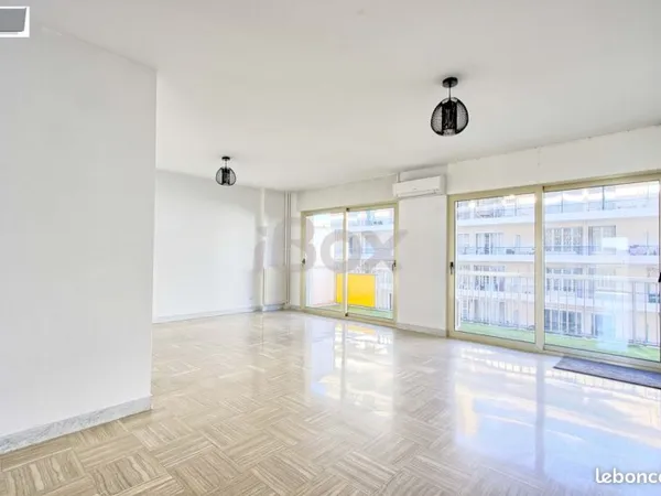 Appartement 2 pièces 69 m²