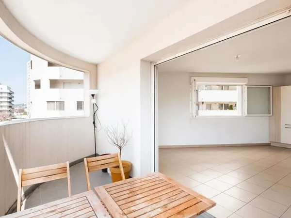 Appartement lumineux 3 pièces à Marseille