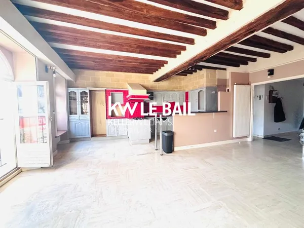 BOISSY L AILLERIE : appartement de 5 pièces (99 m²) à vendre