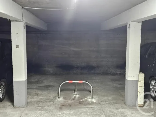 Parking 9 m²