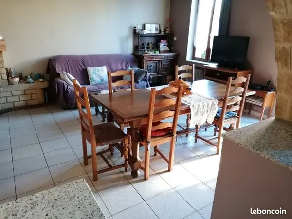 Maison mitoyenne avec garage