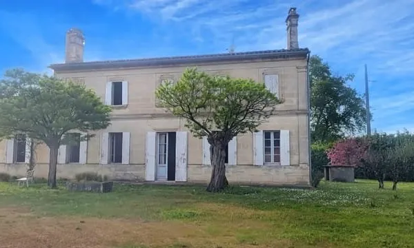 Maison 5 pièces 145 m²