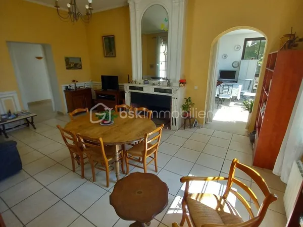 Appartement 4 pièces 141 m²