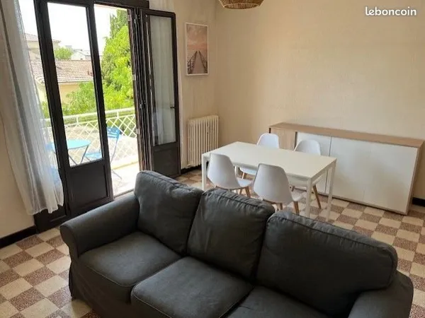 2 chambres en colocation T3 Toulon les routes