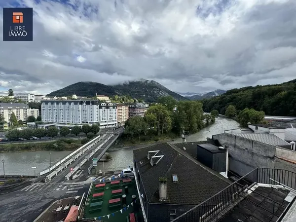 A VENDRE, LOURDES, local commercial, restaurant de 150m²