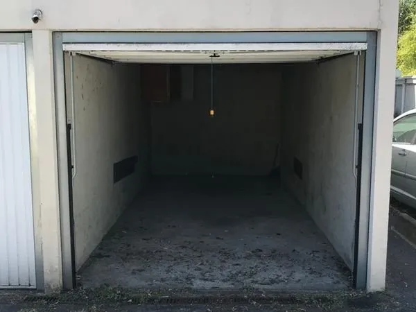 Lot de 2 box déjà loués - Montmagny / Cergy
