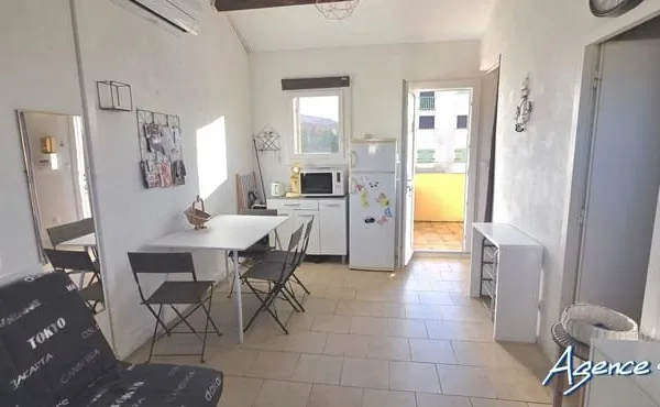 APPARTEMENT T2 CABINE AVEC BALCON