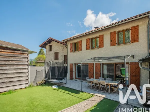 Maison 4 pièces 111 m²