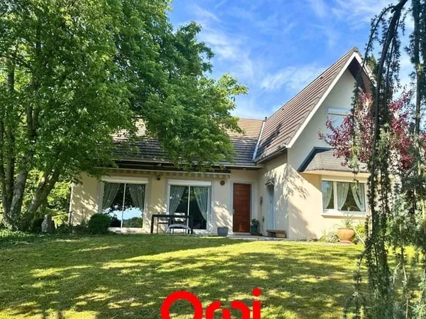 Maison 7 pièces 213 m²
