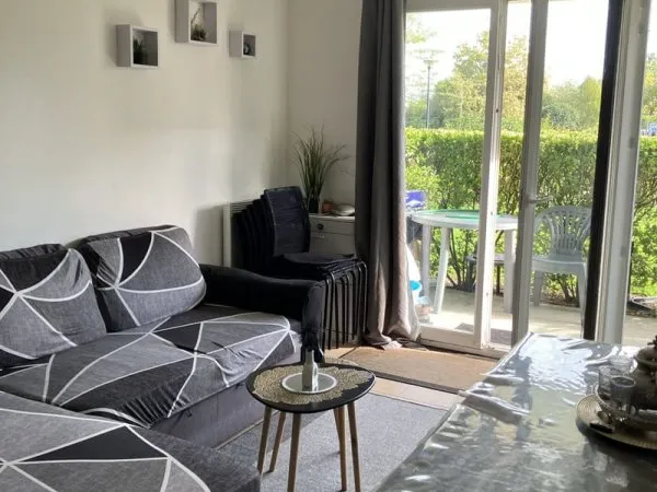 A VENDRE : T2 vendu loué - AMBARES ET LAGRAVE