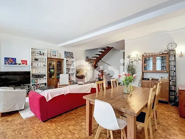 Appartement 5 pièces 152 m²