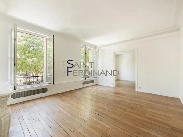 Vends T5 - 126.7m² - Paris 9Ème