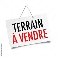 Terrain plat à bâtir de 780 m² à vendre à La Rivière Saint-Louis,