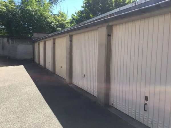 Vends Garage Caluire centre 13m²