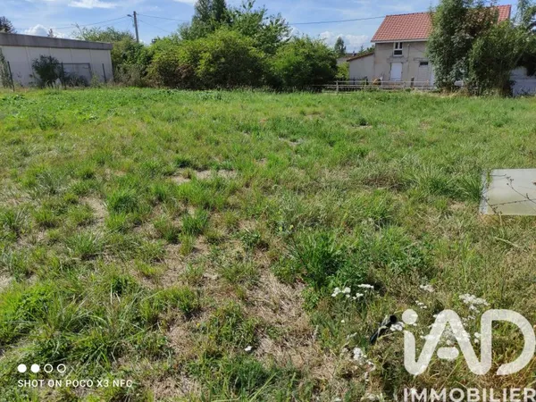 Terrain en individuel 640 m²