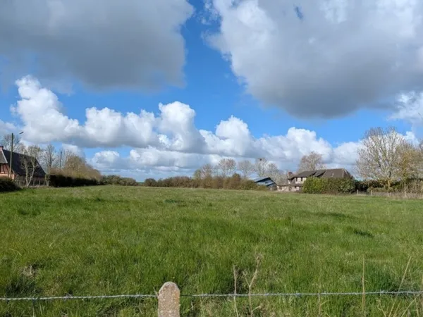 Terrain 2000 m²