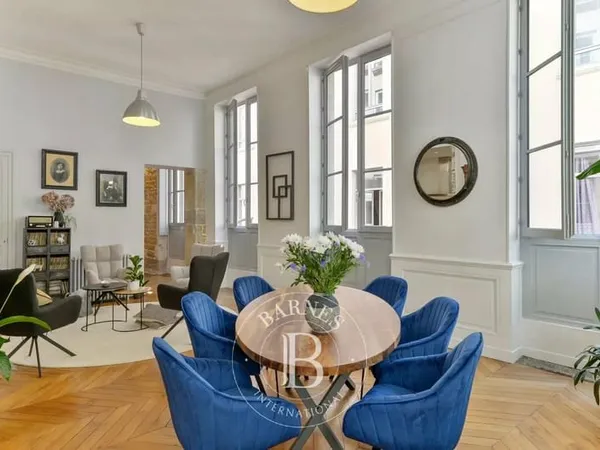 Lyon 1 - Opéra - Appartement de 244,77 m² - 4 Chambres - 1 bureau - Balcon
