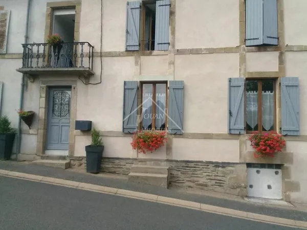 MAISONS DE VILLAGE