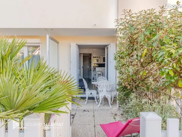 Studio 1 pièce 17 m²