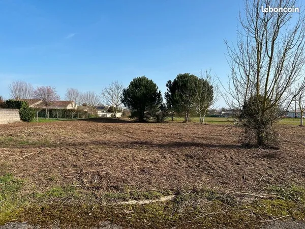 Terrain 1226 m² CHAURAY
