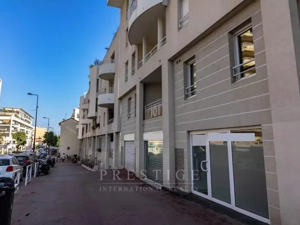 Bureaux 2 pièces 19 m²