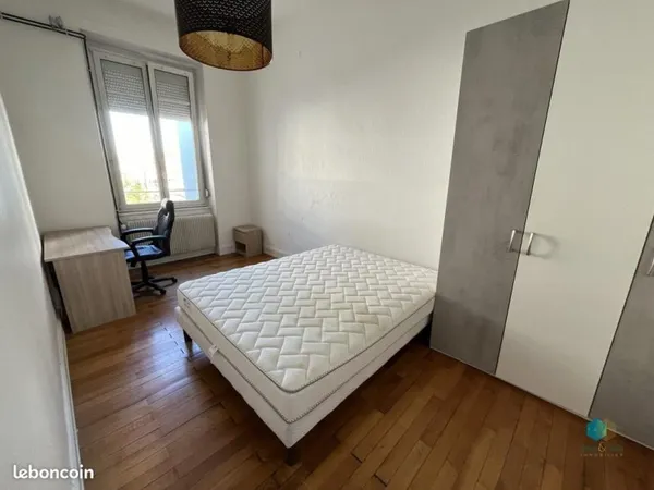 Appartement 1 pièce 110 m²