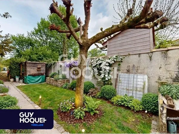 Maison avec jardin à vendre à Cadillac sur Garonne.