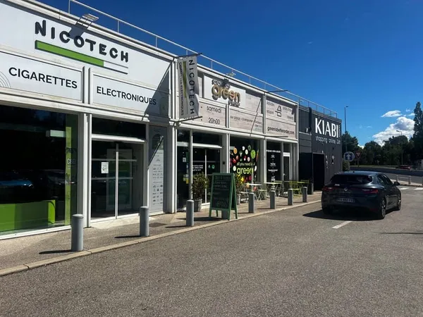 Local commercial 164 m²