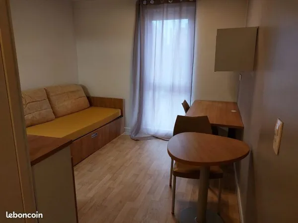 Studio meuble RESIDENCE ETUDIANT