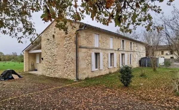 Maison À Vendre + Appartement de type T3