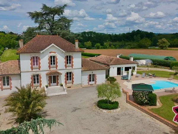 Maison de maître au bord du Lot