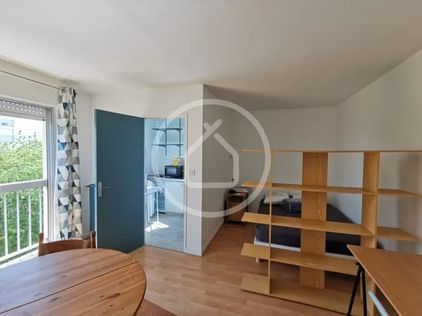 NANTES - JULES VERNE - Appartement MEUBLÉ - 1 Pièce - 29 m2