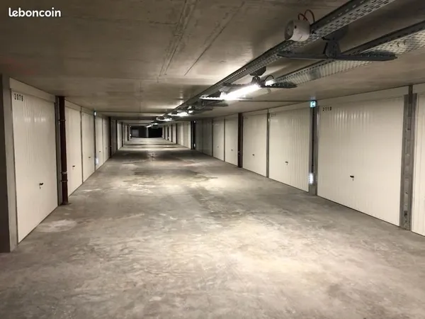 Location garage fermé Clermont Centre