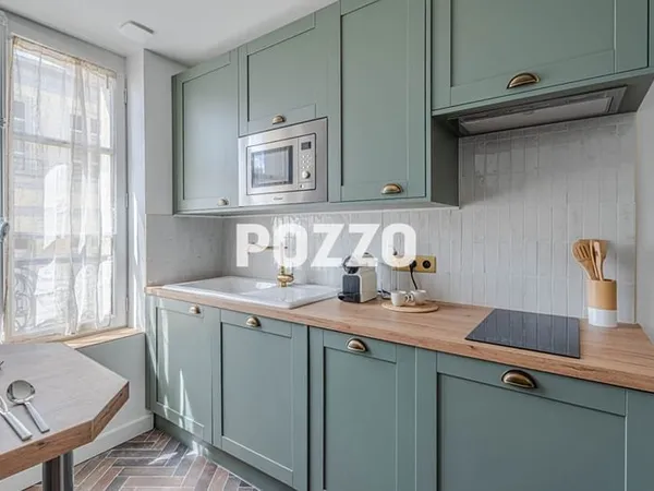A vendre en exclusivité un appartement de deux pièces rénové - 100 mètres de la plage
