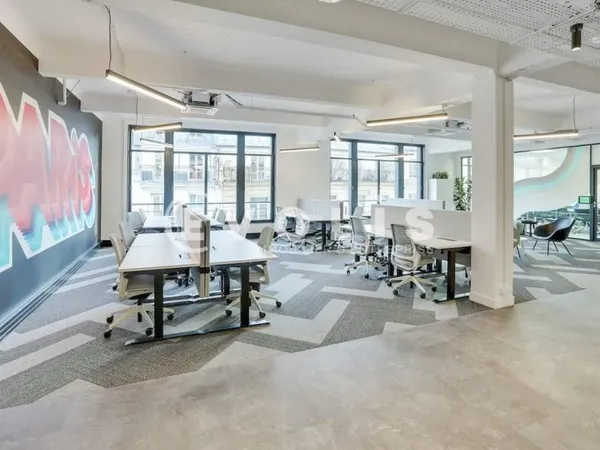 Bureaux - A LOUER - 1 983 m² non divisibles