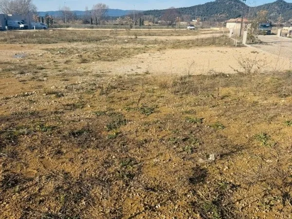 Terrain 297 m²