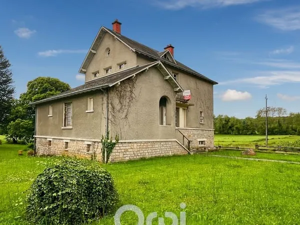 Maison 6 pièces 184 m²
