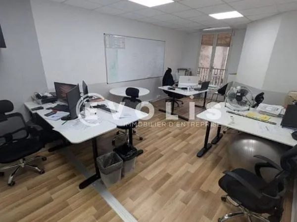 Bureaux 101 m²