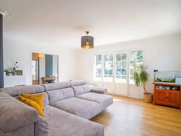 Maison 6 pièce(s) 133 m2