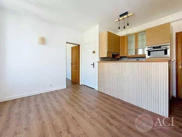 Appartement 2 pièces Montmagny - proximité transports et c