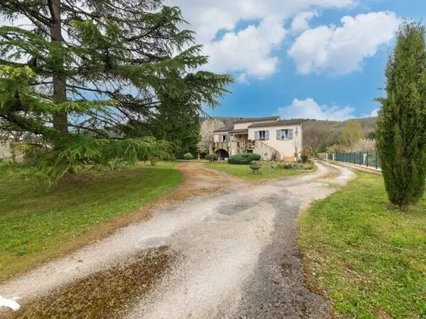 Maison 4 pièces 123 m²