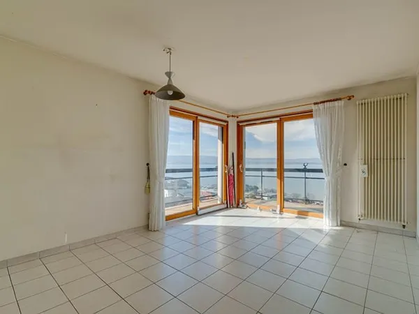 Appartement Evian Les Bains 3 pièces 57.33m² au calme avec vue lac panoramique