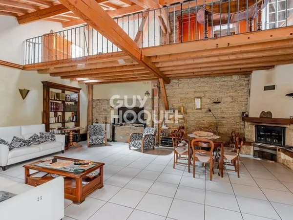 RARE Maison architecte au coeur de Croix Rousse 215m² 5 chambres