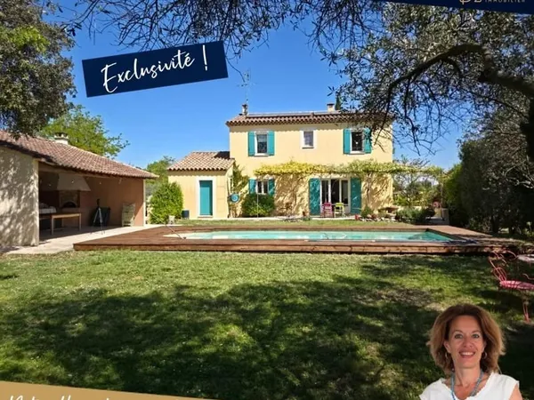 Bastide 4 chambres, piscine, terrain clos